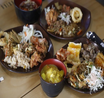 사이판 수라 한식당 런치뷔페 후기: 16달러로 즐기는 정통 한식의 맛